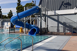Closed Fiberglass Flume Water Slide Model 1625-32
