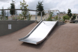 Stainless Steel Embankment Slide Model SS-ESS0505-BM